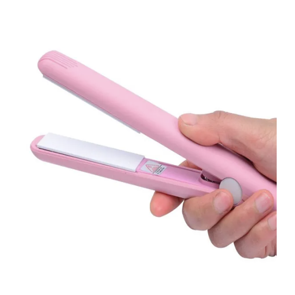 Mini Hair Straightener with quick heating ceramic plates