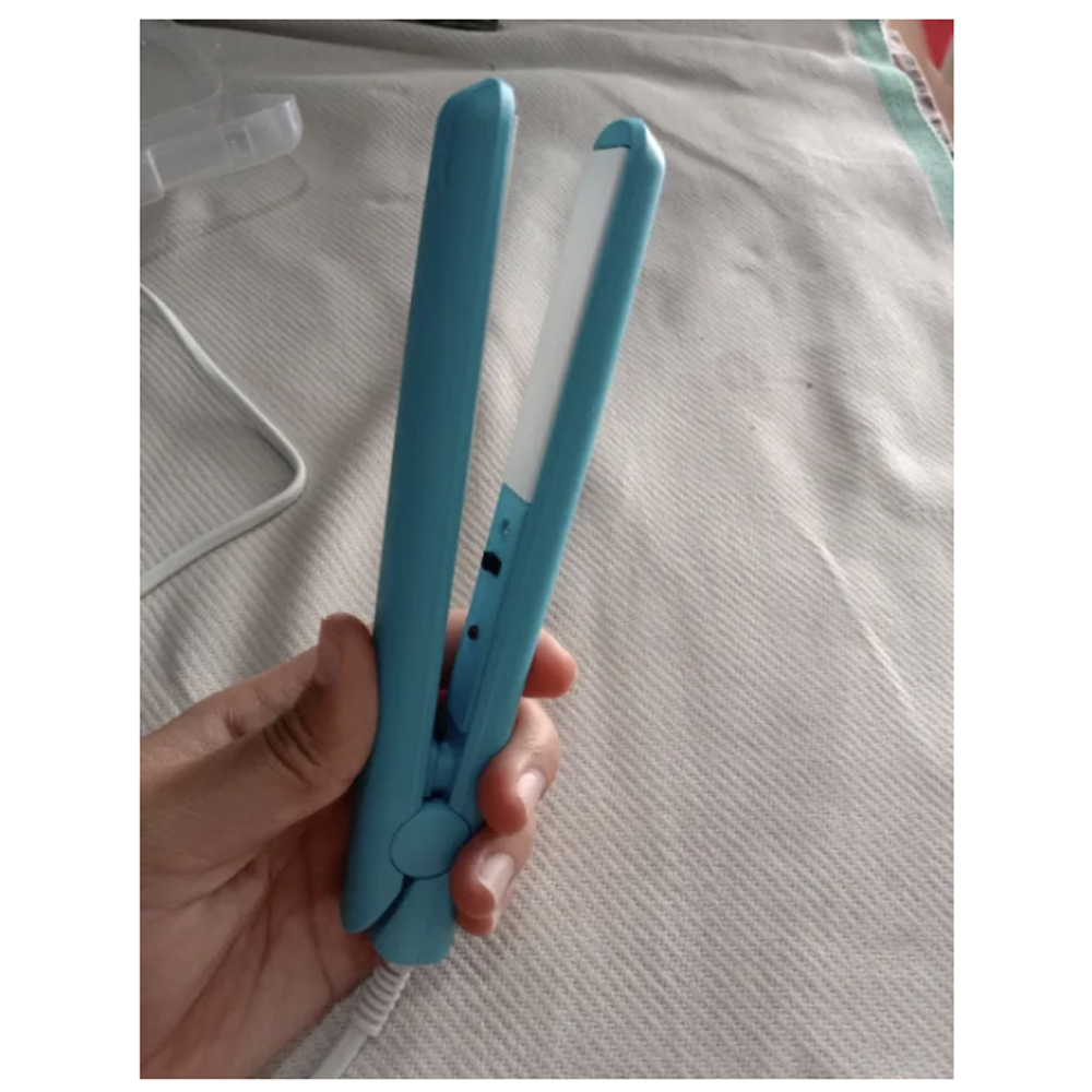 Mini Hair Straightener with quick heating ceramic plates